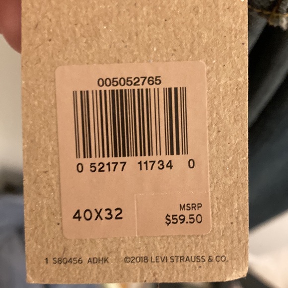 Levi jeans new with tags - Picture 7 of 7